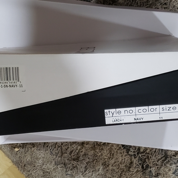 NWB suede over the knee boots . -  read discription - Picture 3 of 9